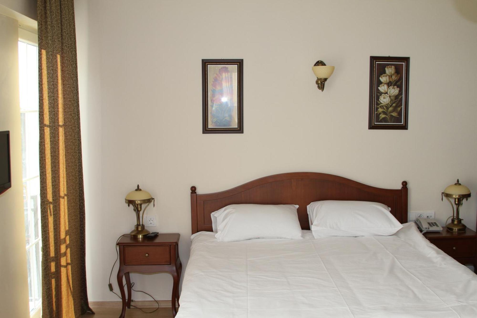 Basileus Hotel Istanbul Exterior photo