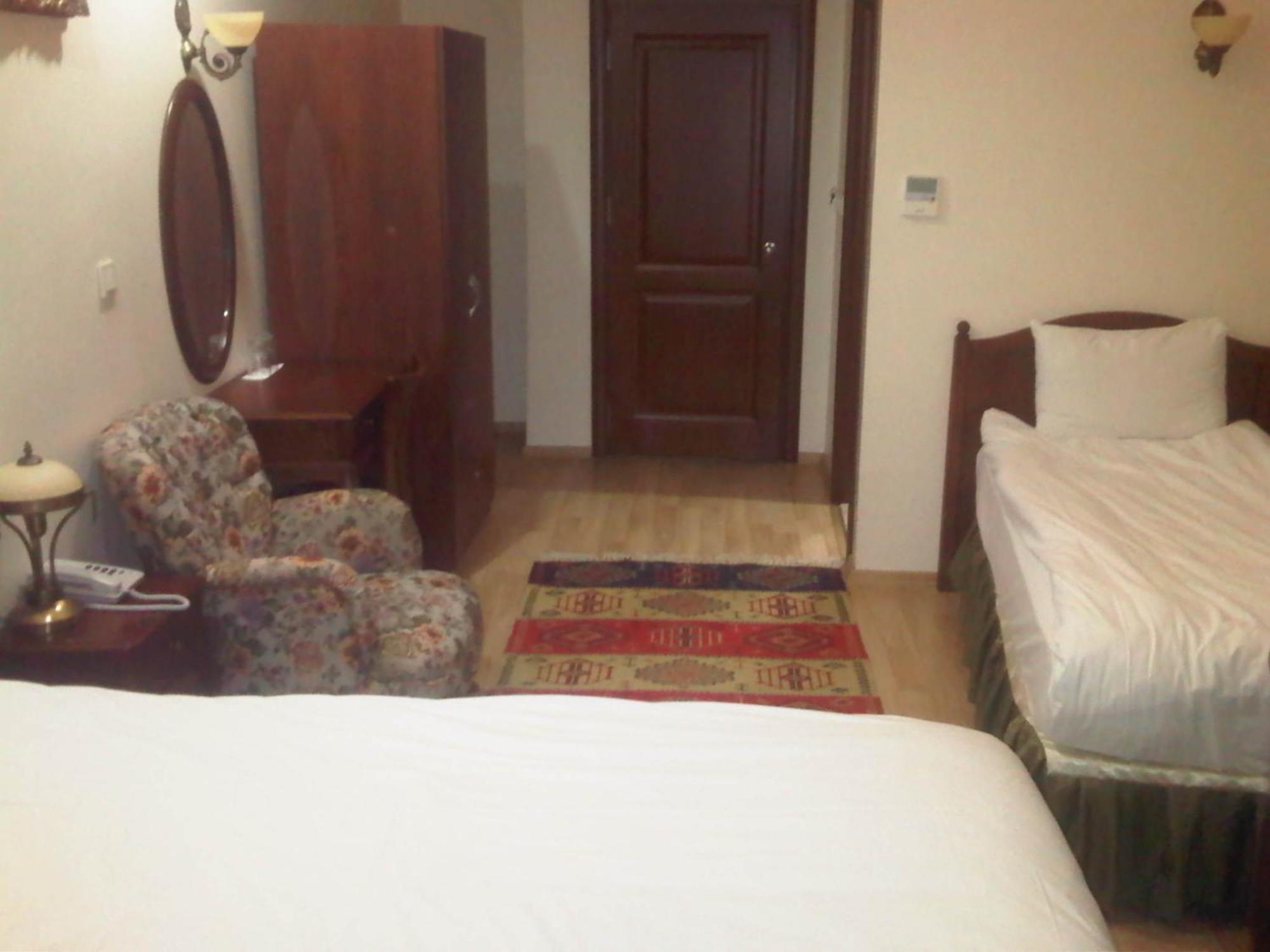 Basileus Hotel Istanbul Exterior photo