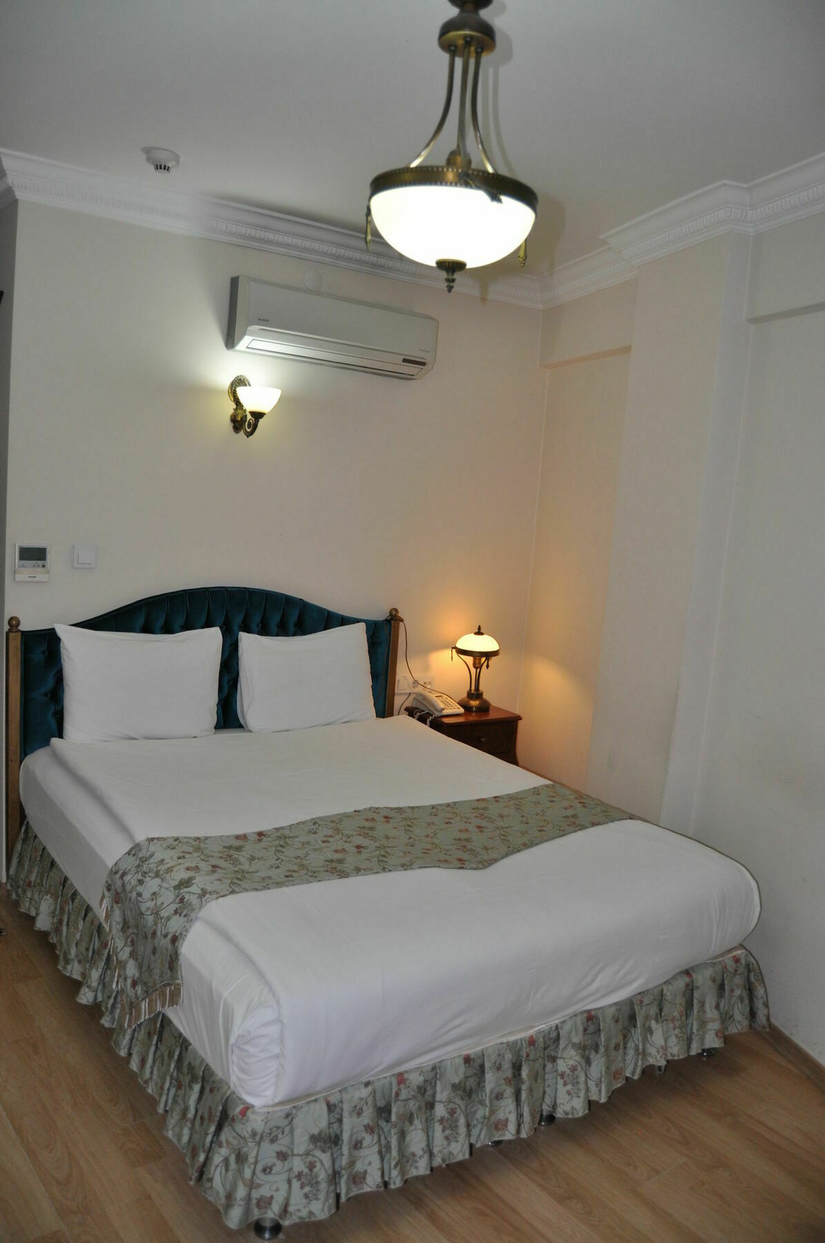 Basileus Hotel Istanbul Exterior photo