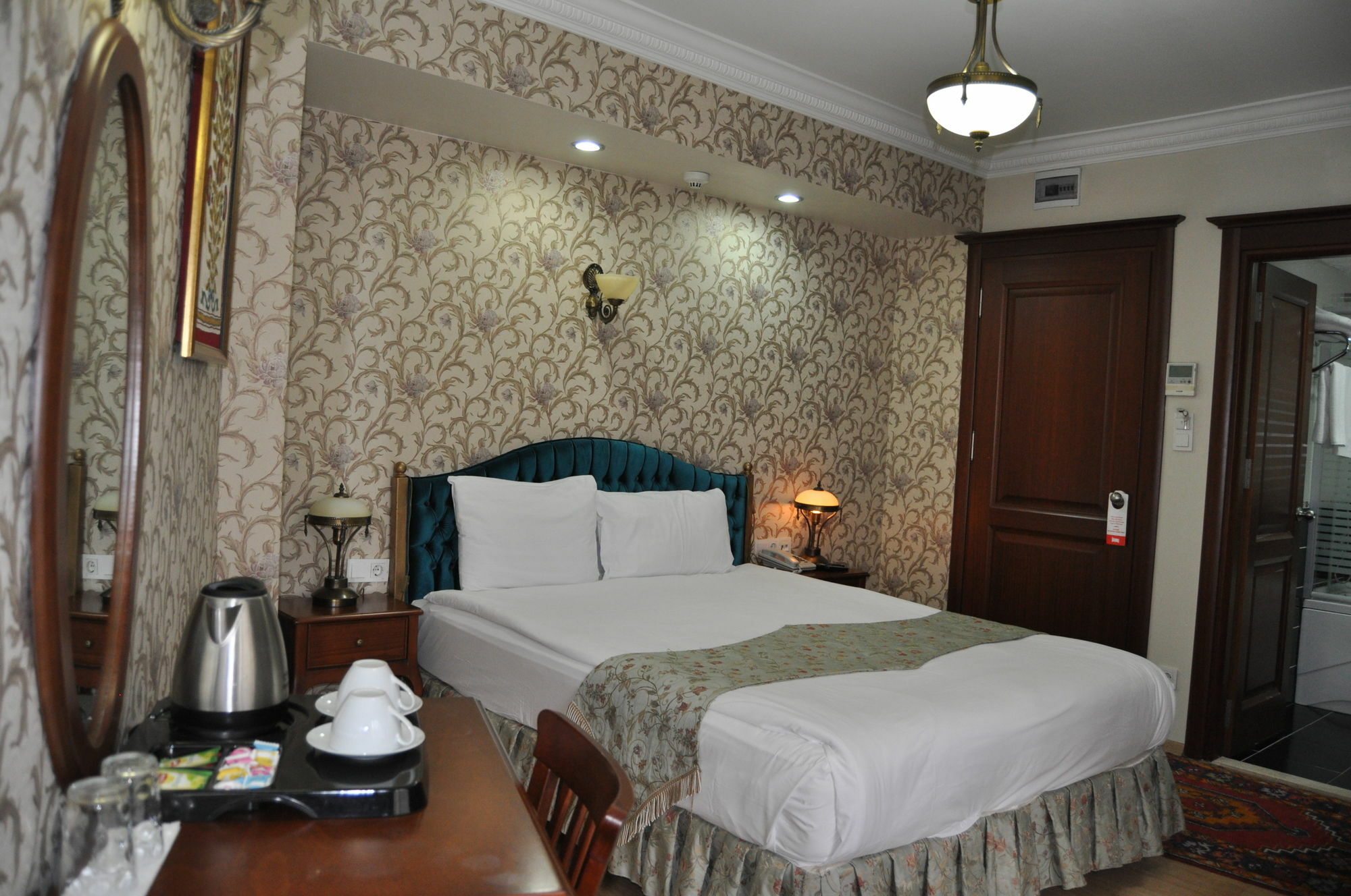 Basileus Hotel Istanbul Exterior photo