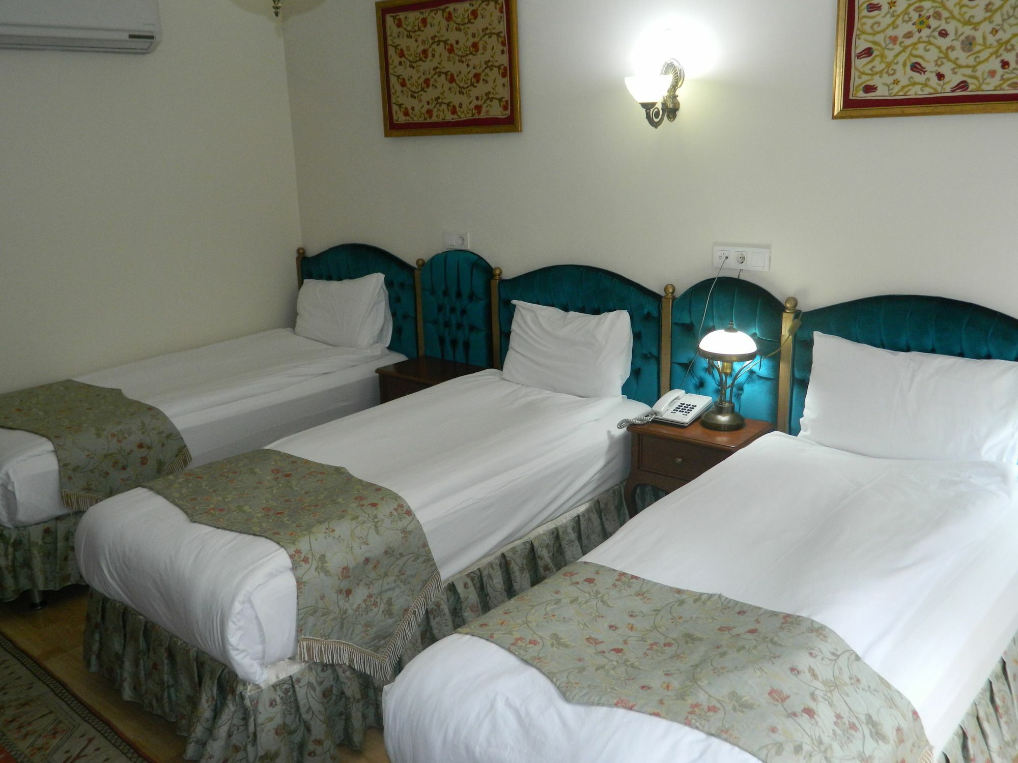 Basileus Hotel Istanbul Exterior photo